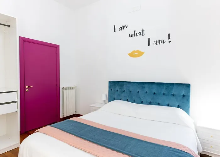Dimora del Fico - Appartamento elegante e spazioso Napoli